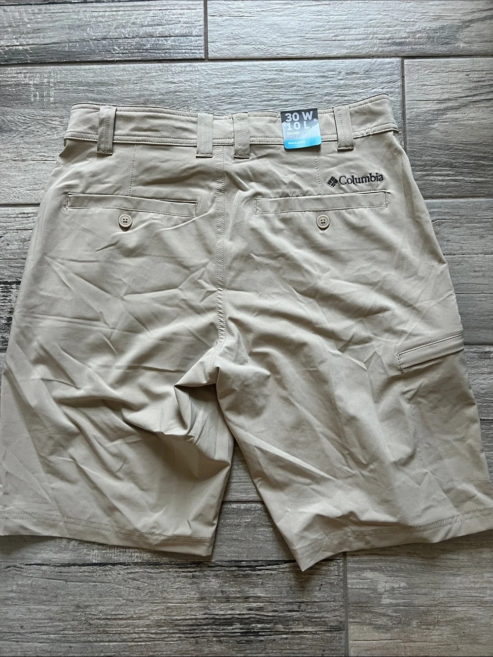 Columbia Men's Tan Cargo Shorts